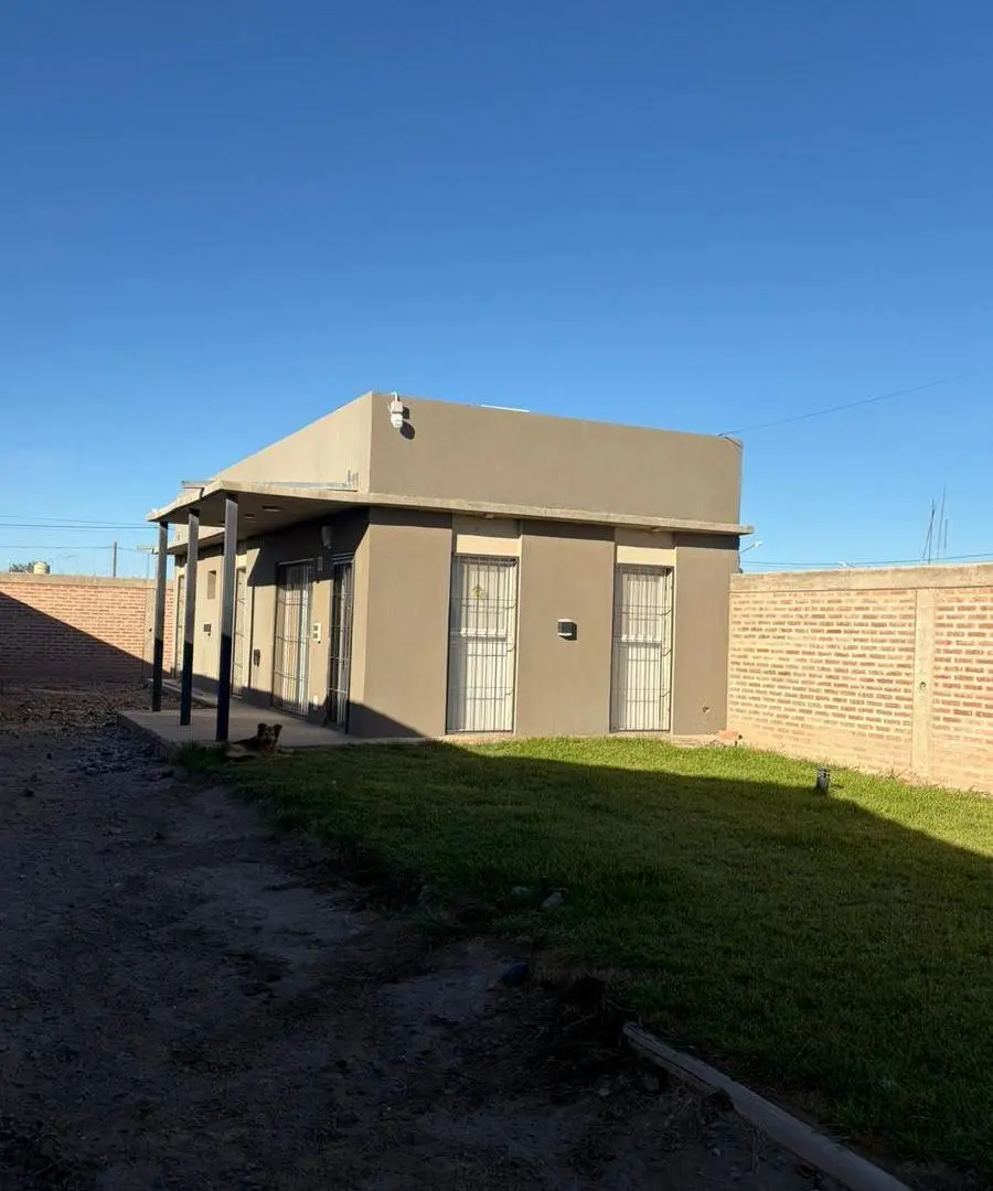 Casa en Centenario Venta-Alquiler 1
