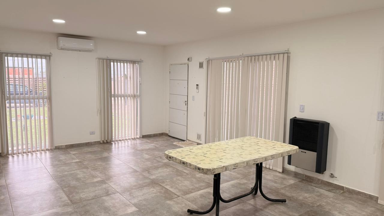 Foto de Casa en Centenario Venta-Alquiler, imagen 5