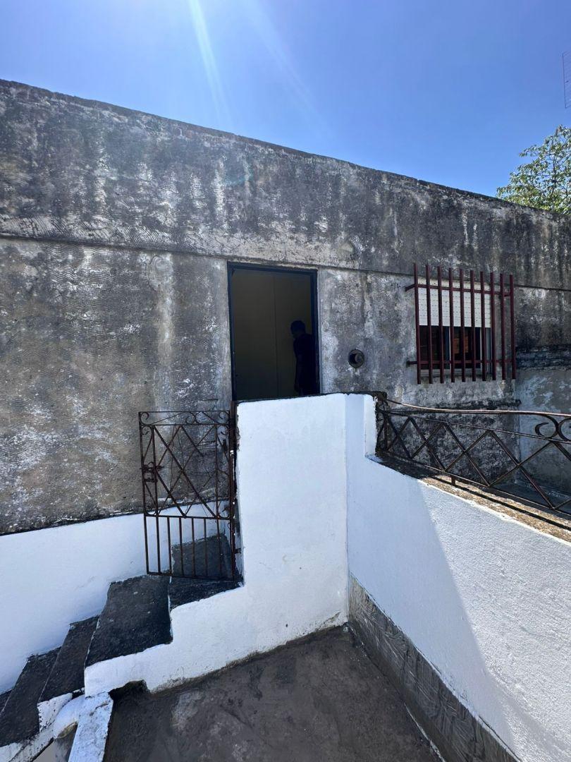 Foto de Casa 0 ambientes 3 dormitorios. | SOBERANIA NACIONAL al 5400, imagen 1