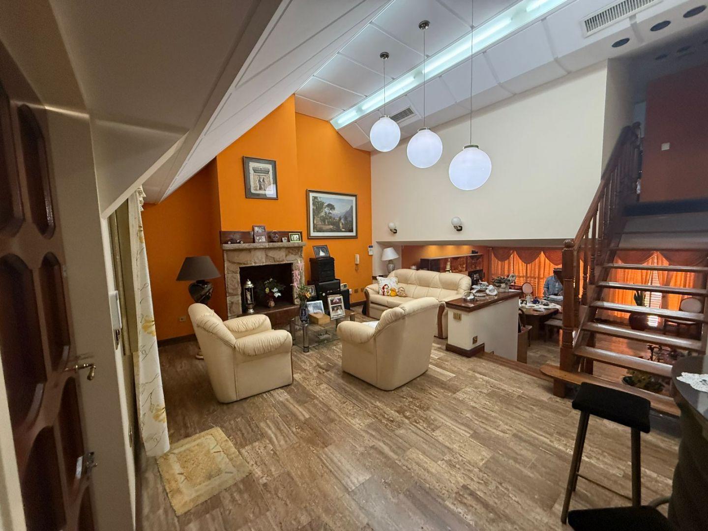 Foto de Casa 0 ambientes 3 dormitorios. | ECHEVERRIA al 5800, imagen 1