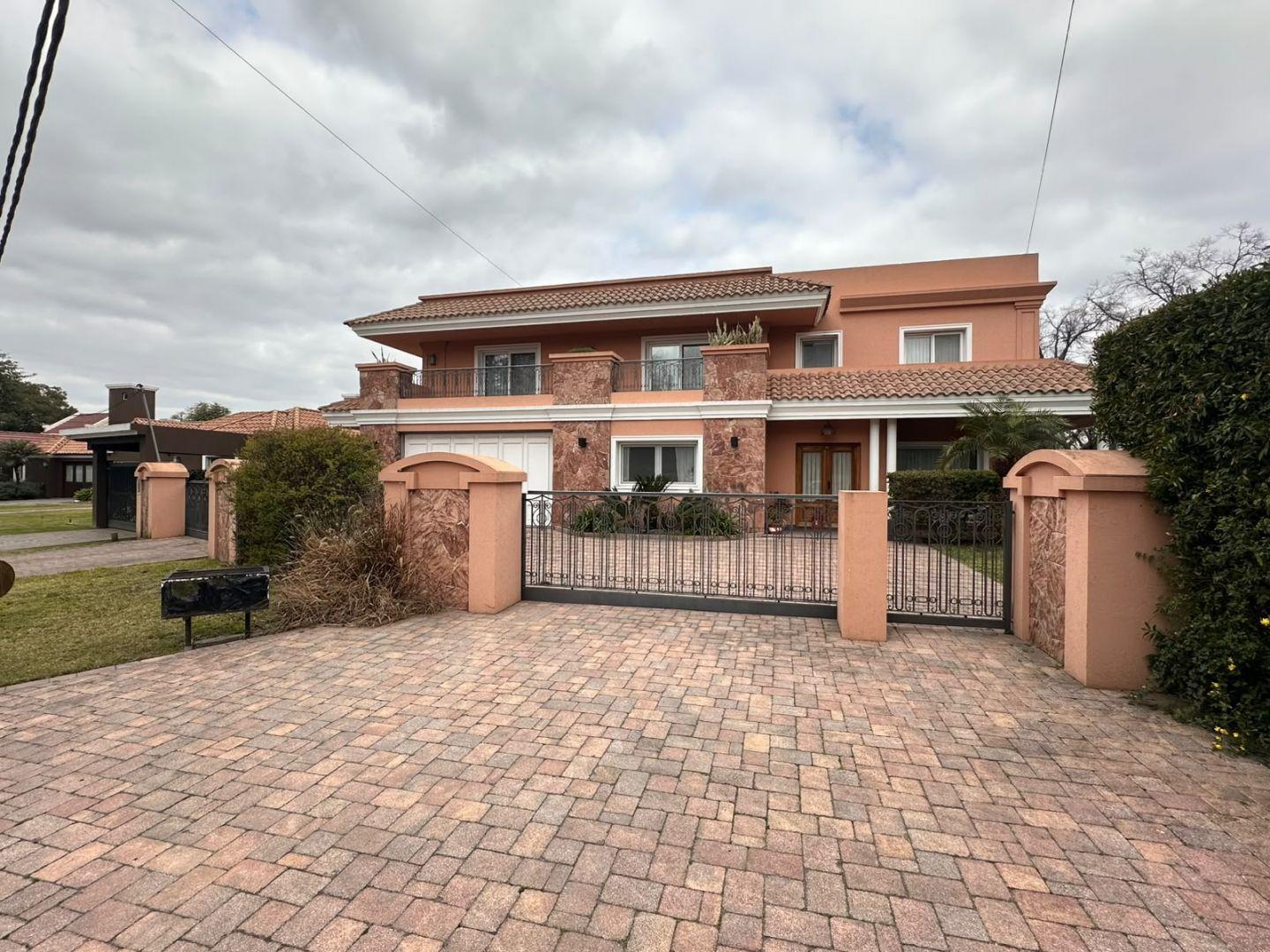 Foto de Casa 4 dormitorios. | CORONEL MONTT, imagen 2