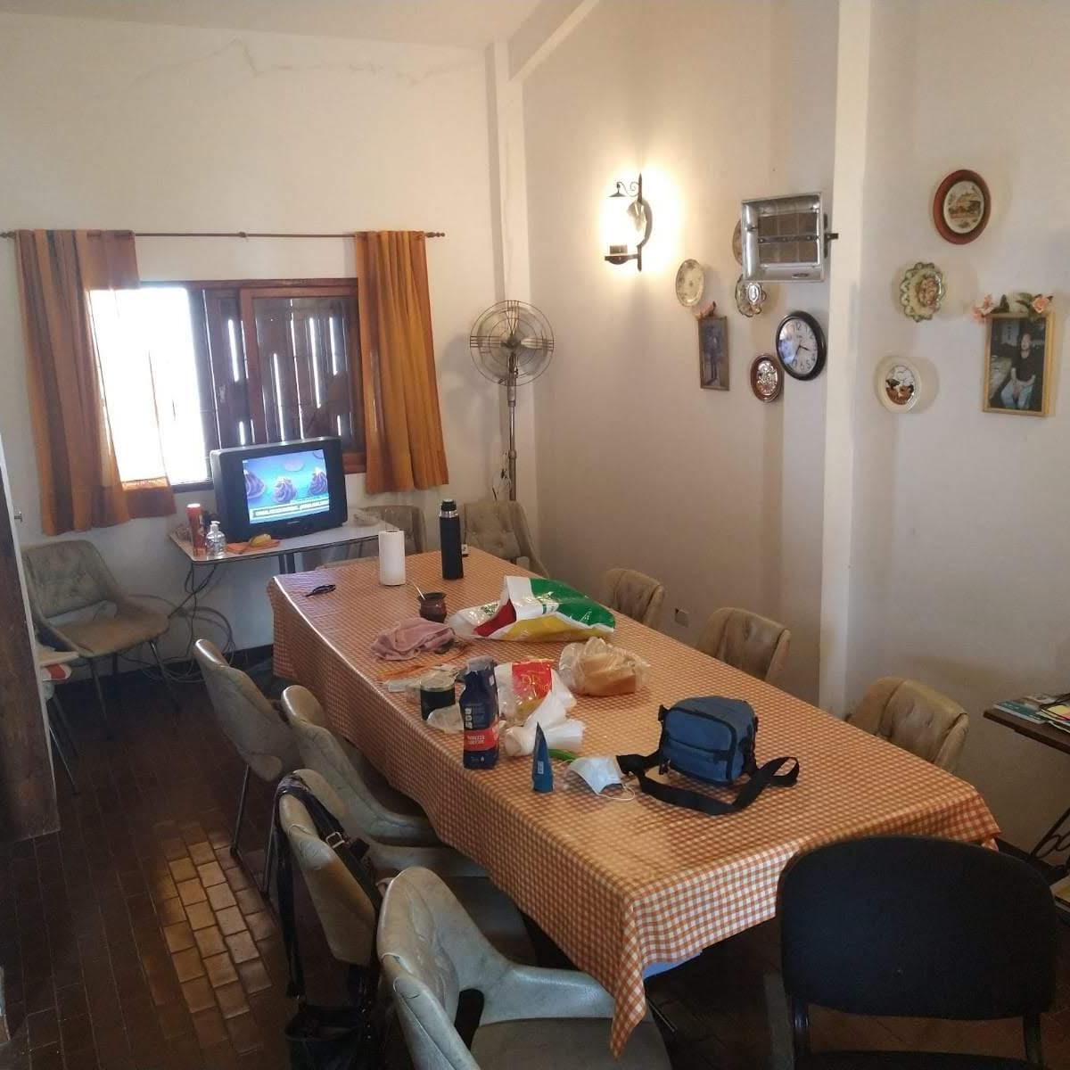 Gran Casa en Lote Propio en Mar del Tuyu Sobre Calle 3 1