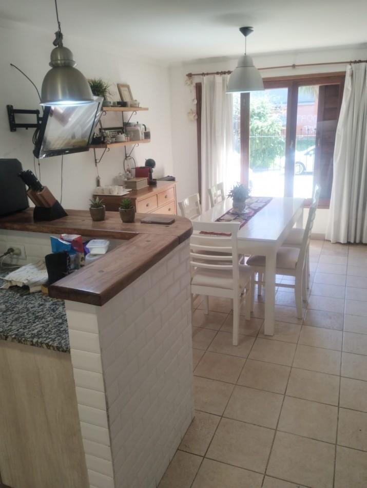Impecable Chalet de 4 Ambientes en San Carlos. a m de Alem y El Golf. 3
