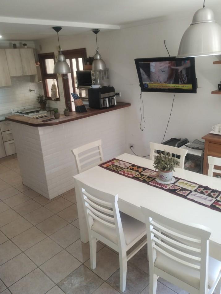 Impecable Chalet de 4 Ambientes en San Carlos. a m de Alem y El Golf. 5