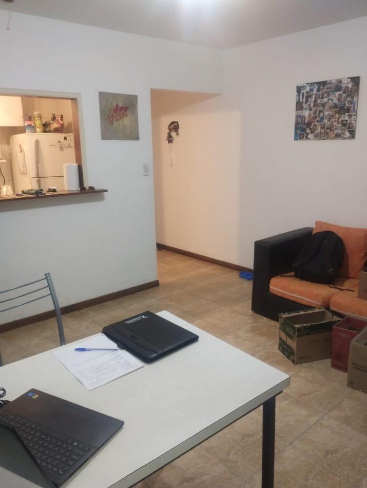 Foto de ALQUILER 24 MESES. PH 3 AMBIENTES PLANTA BAJA POR PASILLO. 2 PATIOS. 12, imagen 1