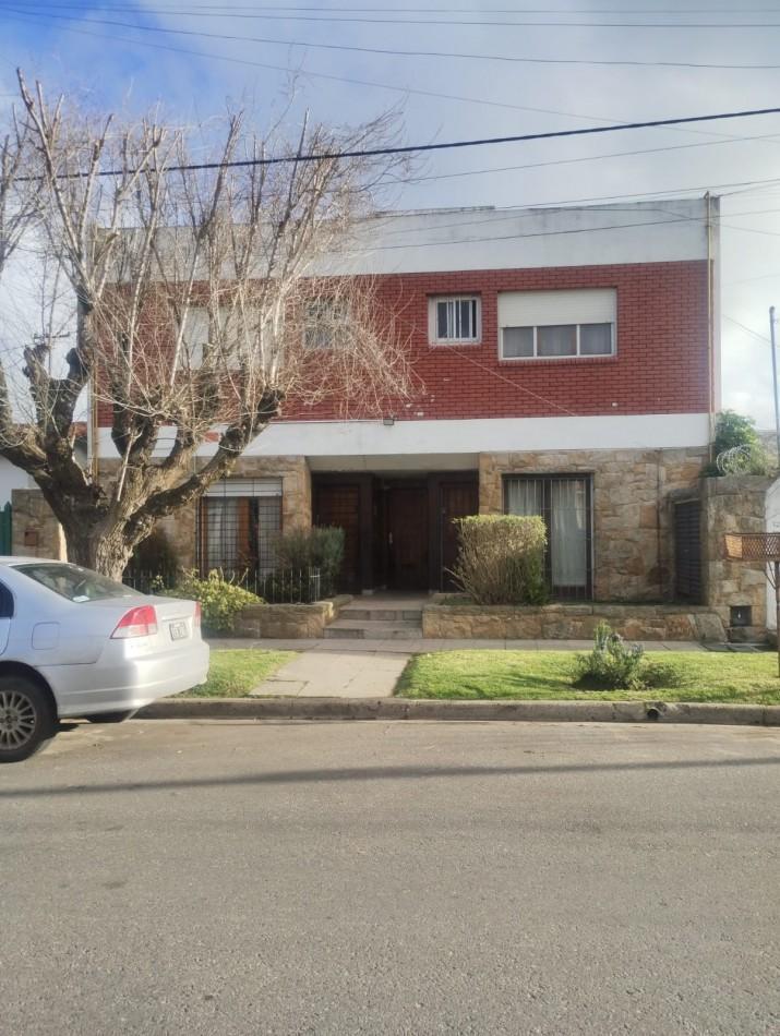 Foto de PH DE 2 AMBIENTES AMPLIOS CON PATIO Y JARDIN. PUNTA MOGOTES, imagen 3