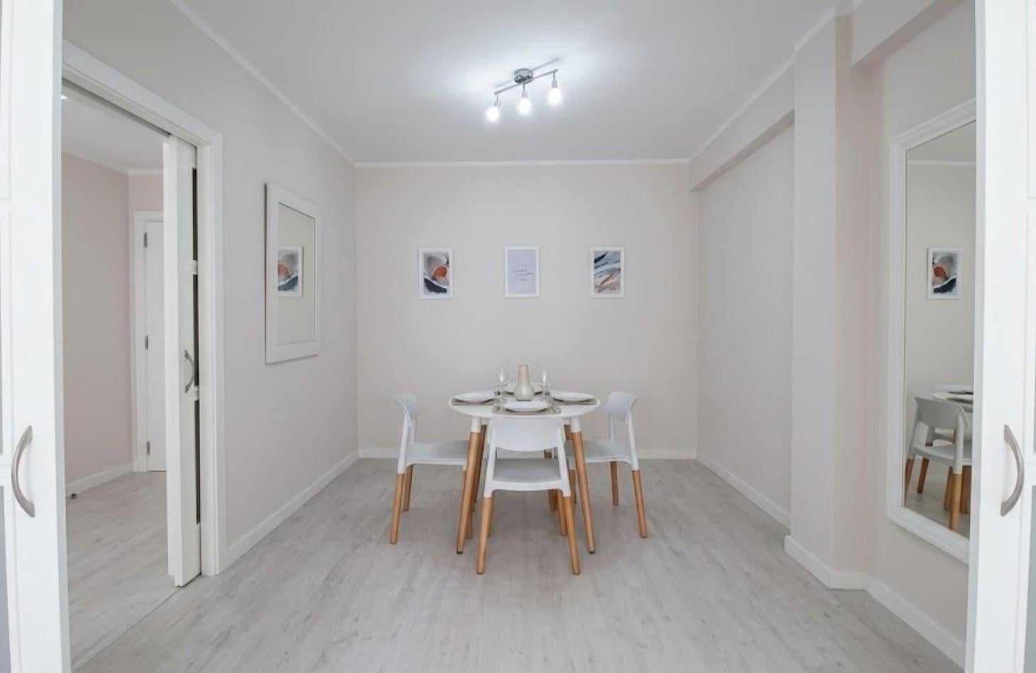 Foto de DEPARTAMENTO MONOAMBIENTE DIVIDIDO. A METROS DE PLAZA COLON., imagen 2
