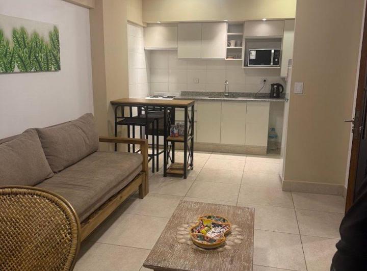 ALQUILER DPTO 1 DORM, MACROCENTRO,SALTA 3