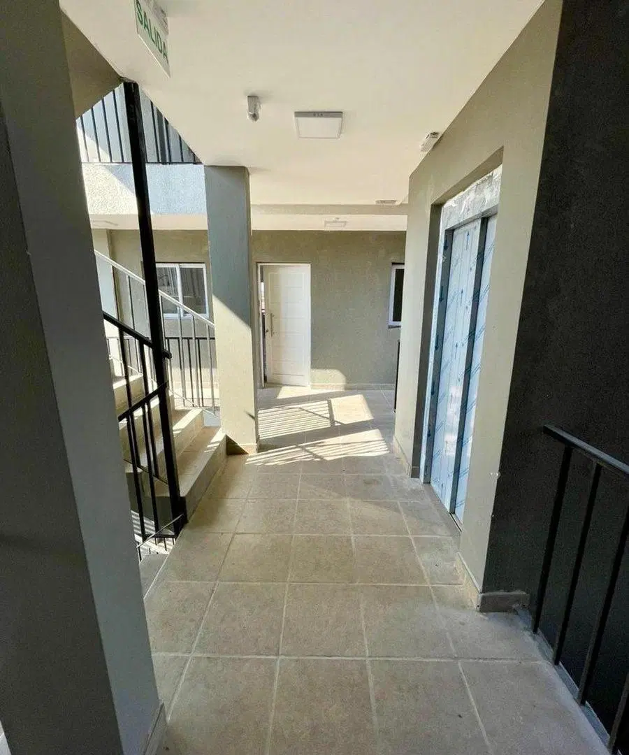 EN VENTA MONOAMBIENTE- ZONA JOCKEY CLUB SALTA 5