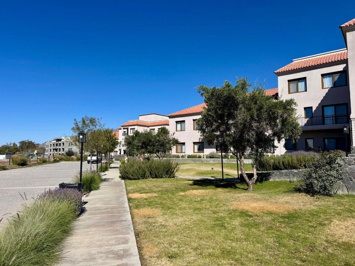 VENTA DEPTO 1 DORM AMOBLADO BUENA VID CAFAYATE
