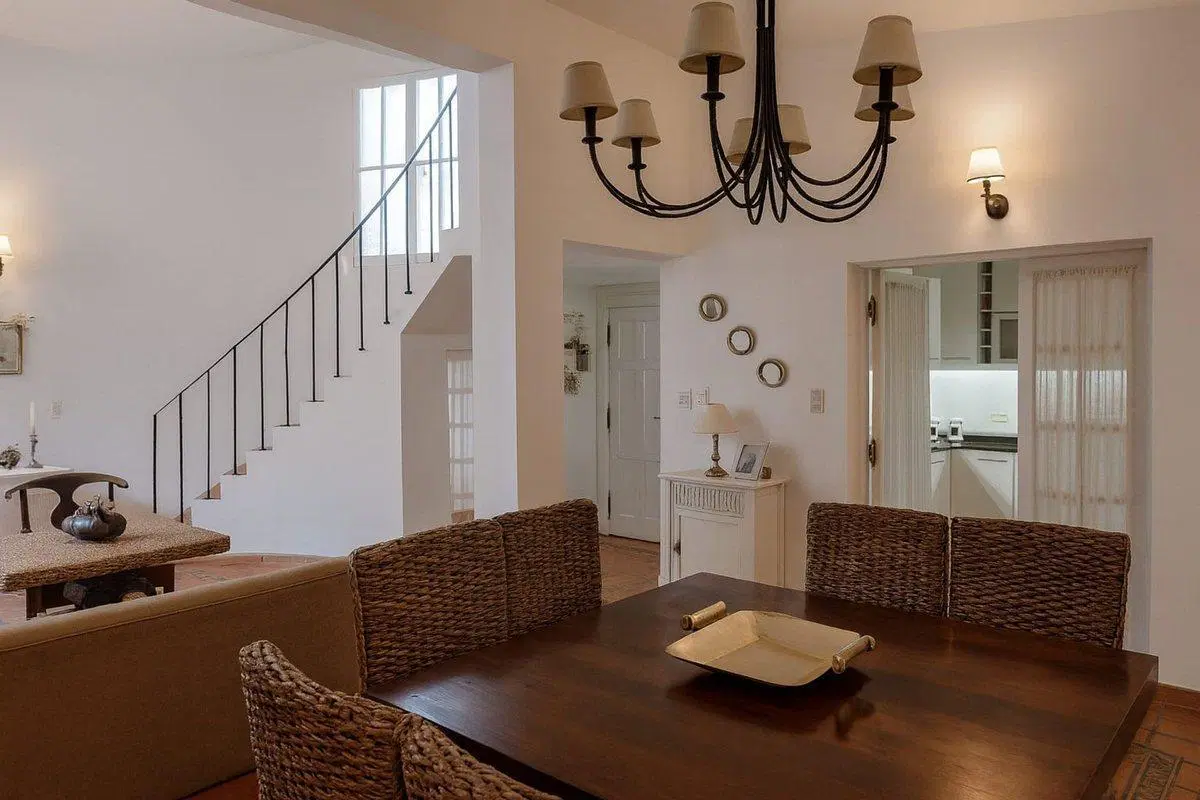 VENTA CASA 4 AMBIENTES METAN LEANDRO ALEM OESTE 4