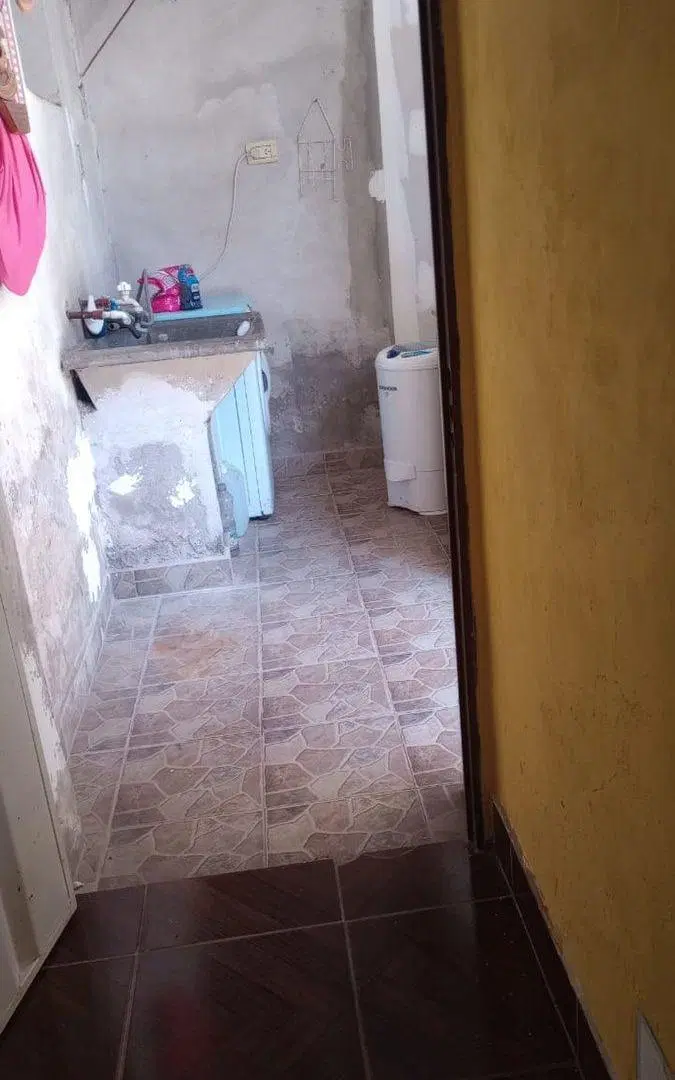 VENTA CASA B° PARQUES NACIONALES 3 HABITACIONES 5