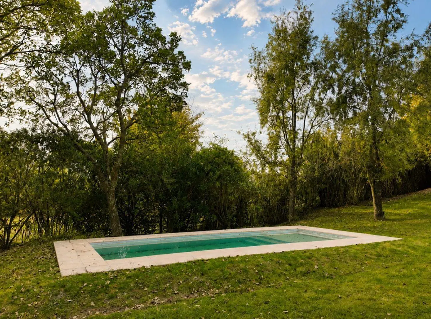 VENTA CASA SAN LORENZO CHICO PILETA CLIMATIZADA 3
