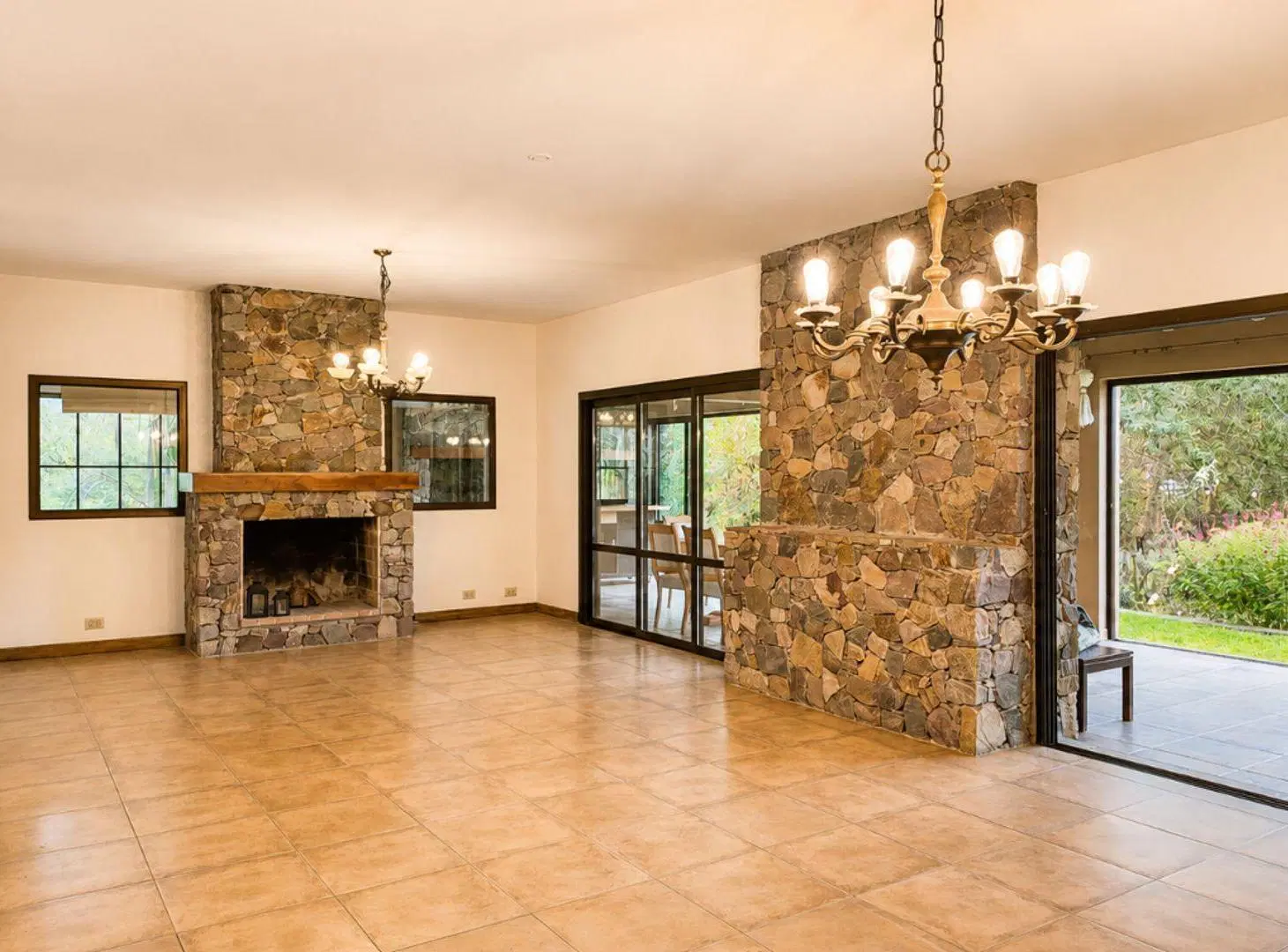 VENTA CASA SAN LORENZO CHICO PILETA CLIMATIZADA 4