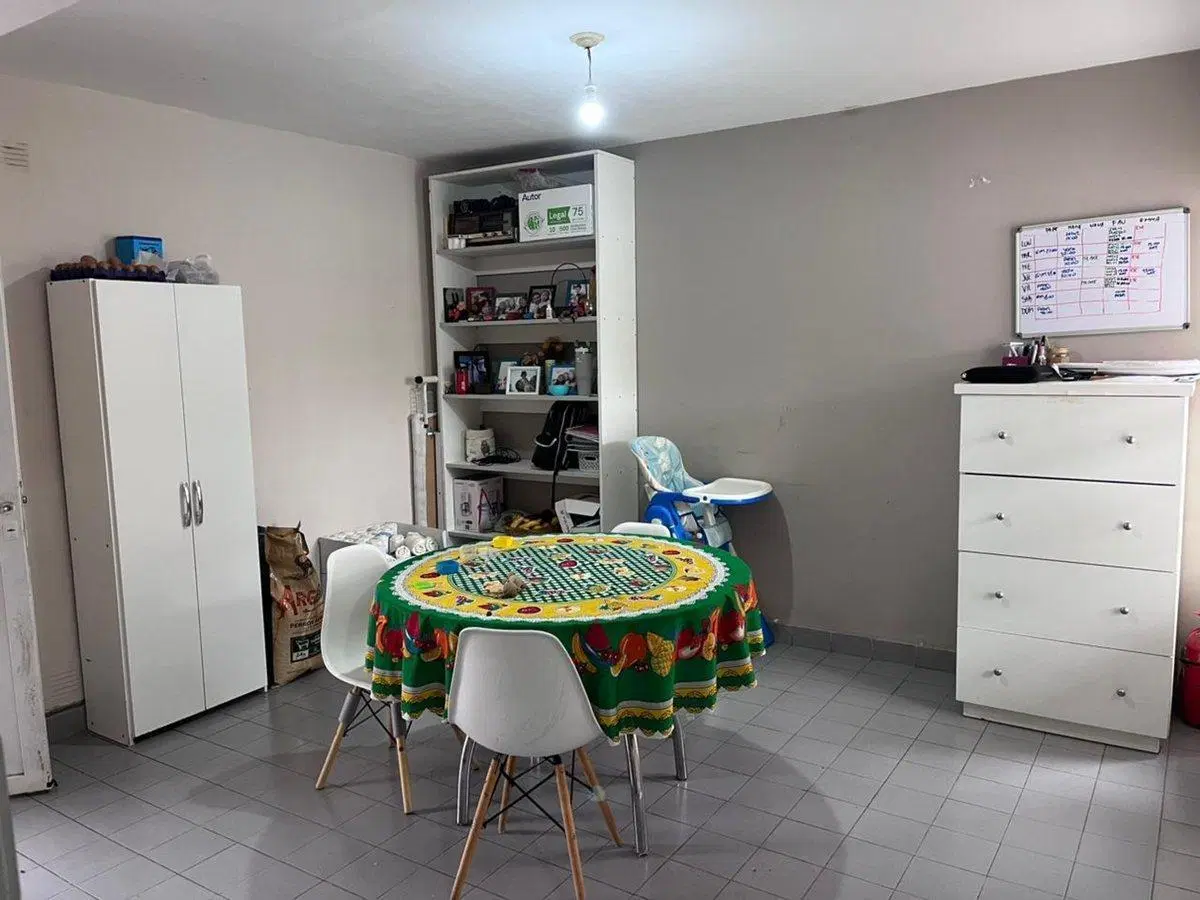 VENTA CASA BAARRIO EL HUAICO 2 DORMITORIOS 4