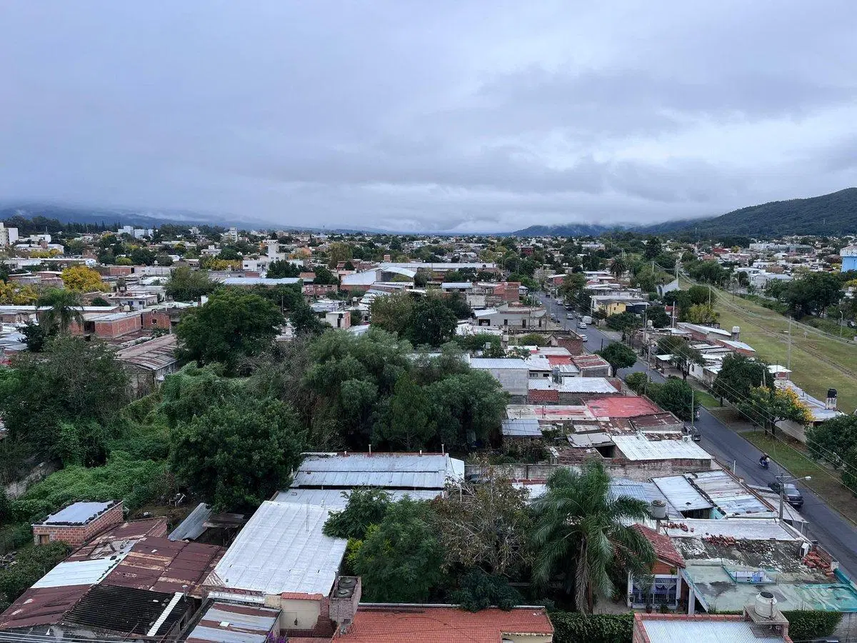VENTA MONOAMBIENTE AMPLIO CON VISTA,MACROCENTRO 5