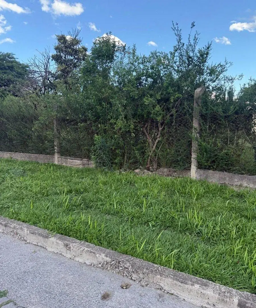 VENTA TERRENO ZONA SUR CON MENSURA PARA 6 LOTES 2