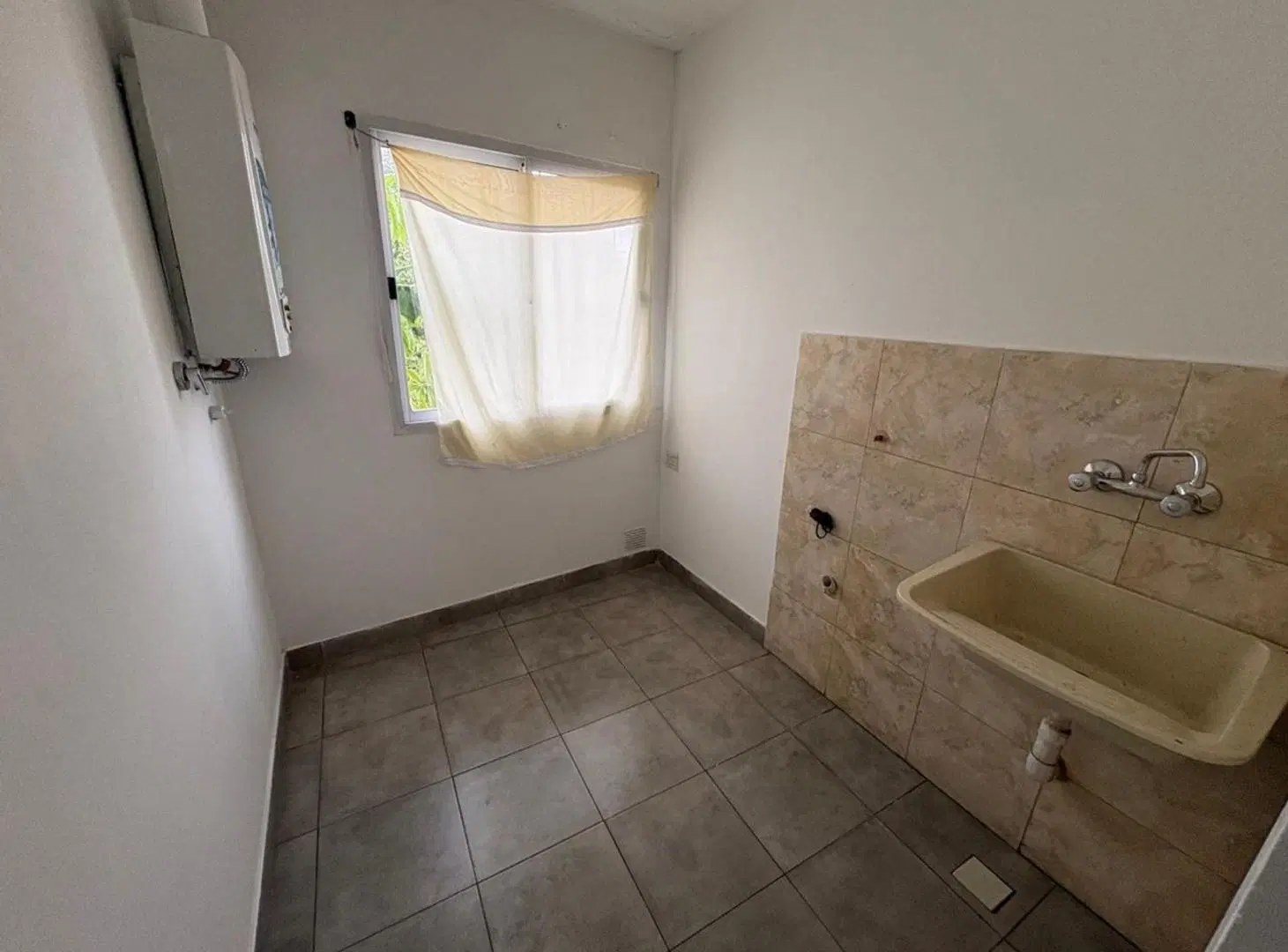 ALQUILER DEPARTAMENTO 2 HAB CON COCHERA MACROCENTR 4