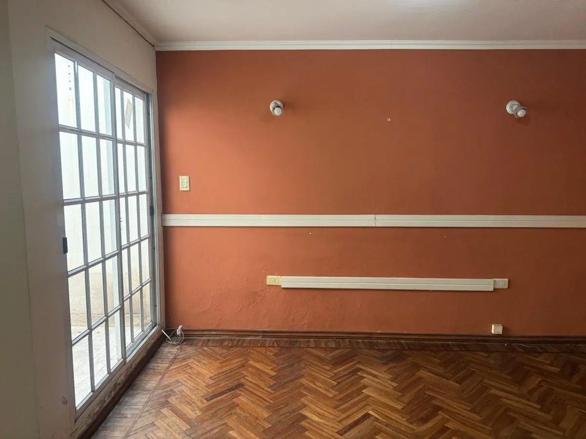 ALQUILER DPTO CENTRO USO COMERCIAL O PROF 4 AMBIEN 3