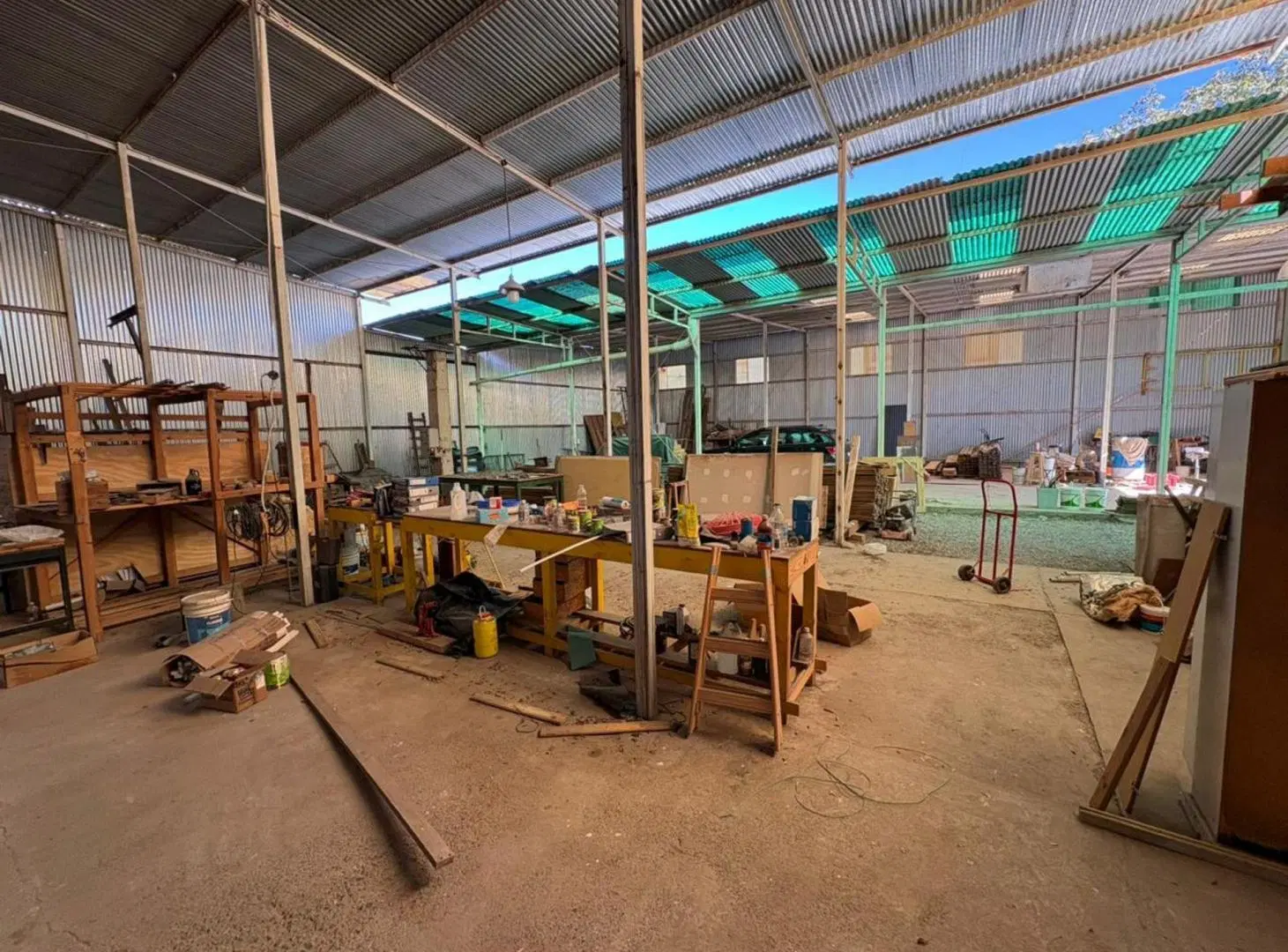 VENTA GALPON CON LOCAL COMERCIAL - RUTA 51 4