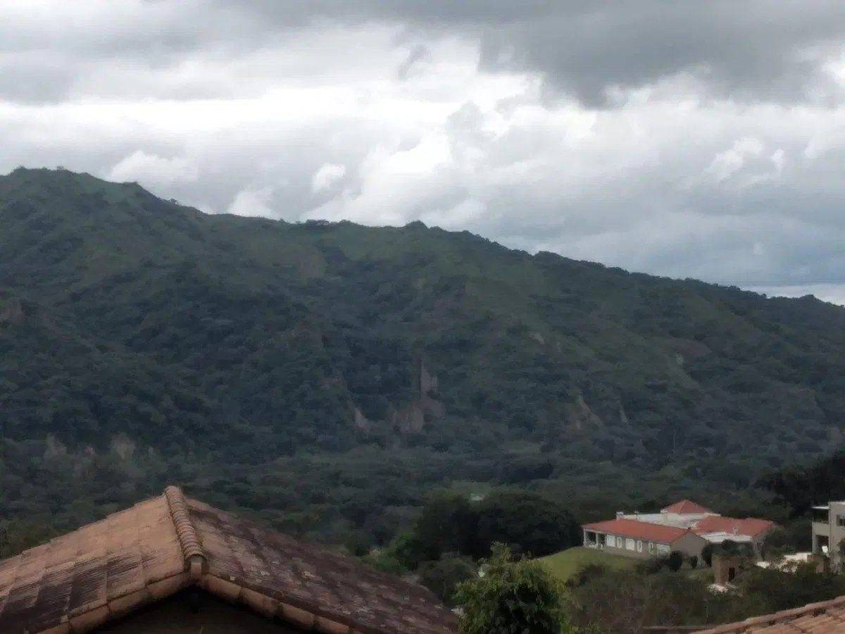 VENTA TERRENO LA HOYADA DE CASTELLANOS SAN LORENZO 4