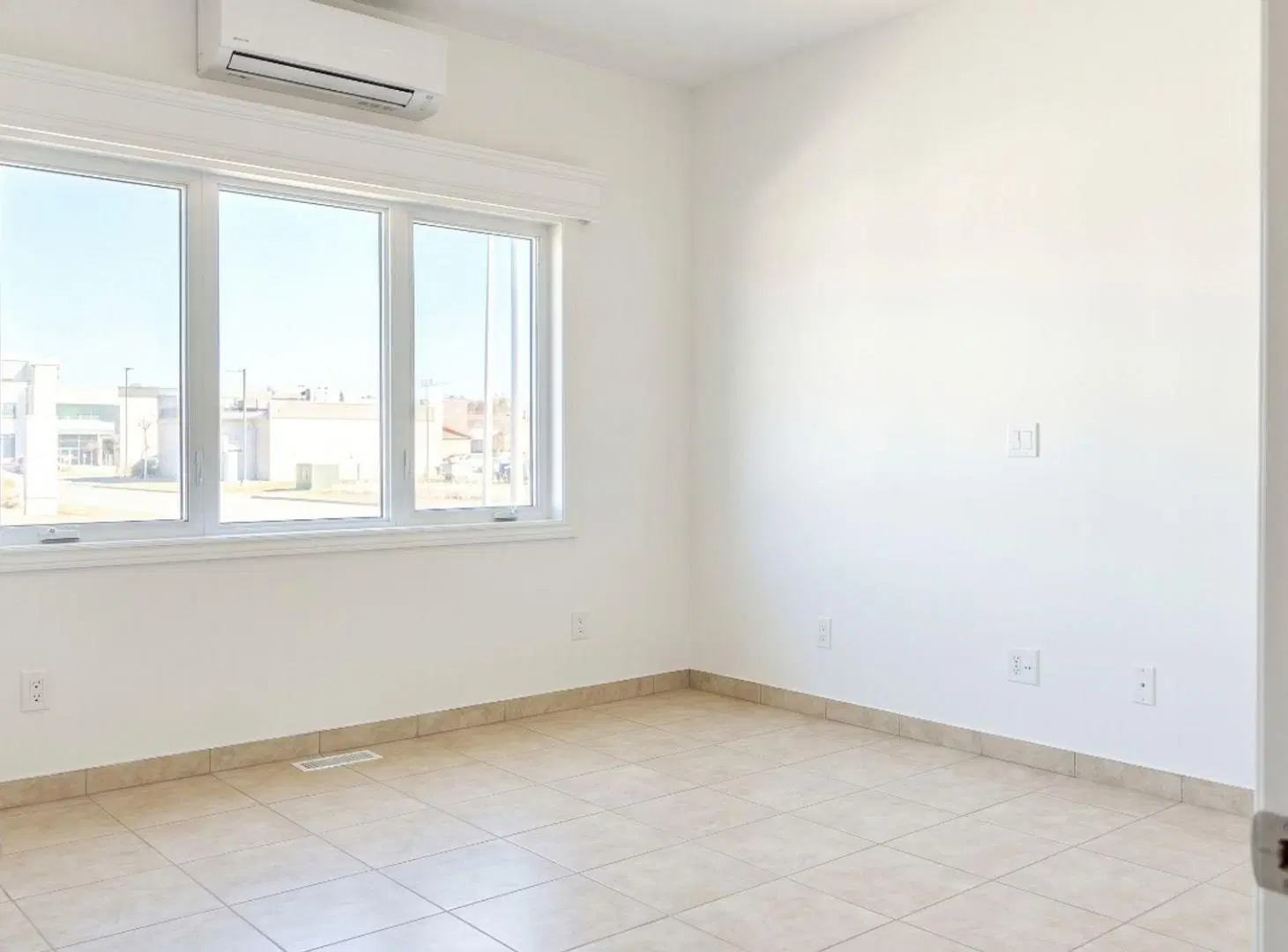 ALQUILER OFICINA 3 AMBIENTES SANTIAGO DEL E 1300 3