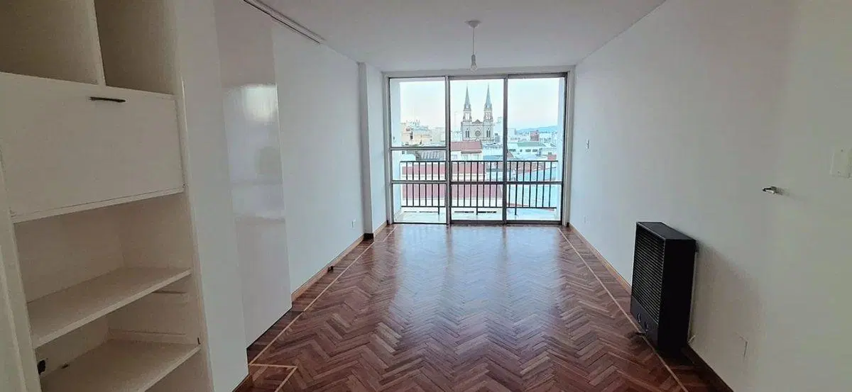 VENTA DEPARTAMENTO 3 DORM AV BELGRANO 837,CENTRO 3