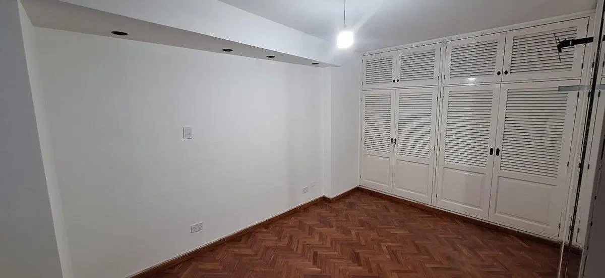 VENTA DEPARTAMENTO 3 DORM AV BELGRANO 837,CENTRO 5