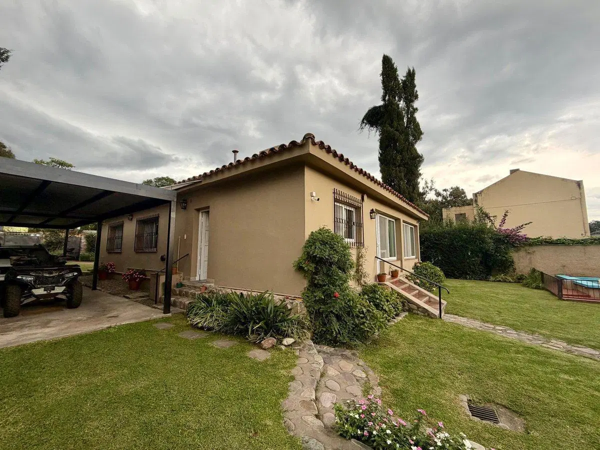 ALQUILER CASA 4 DORMITORIOS EN SAN LORENZO SALTA 3