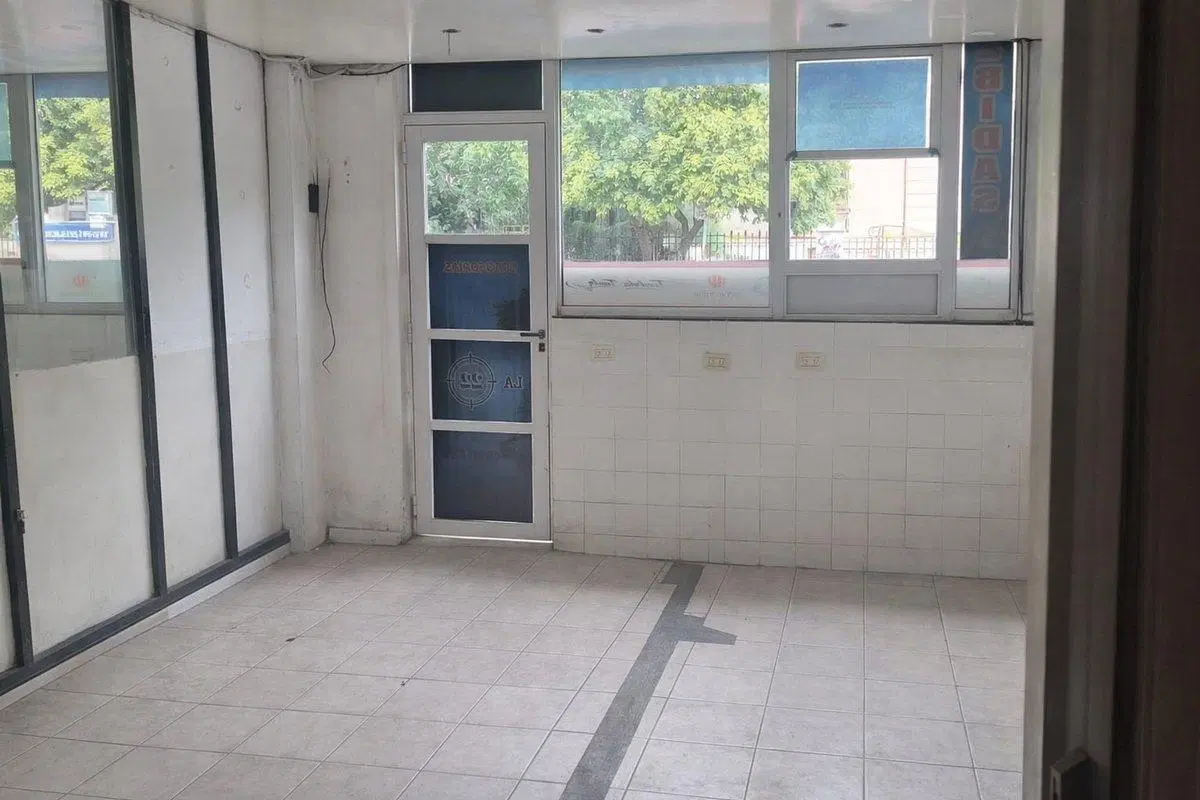 ALQUILER GALPÓN COMERCIAL DE 609m² EN MACROCENTRO 2