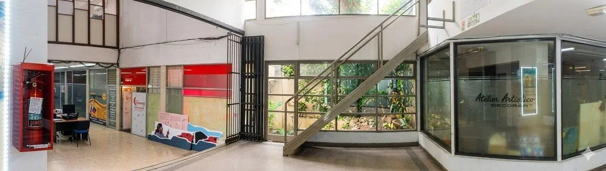 VENTA OFICINA CON COCHERA - GALERÍA CERVERA IV 2