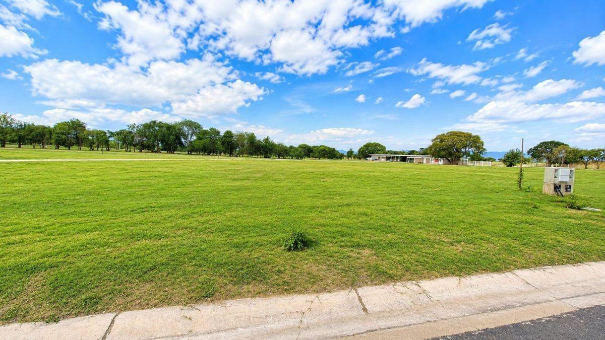 VENTA TERRENO EXCLUSIVO EN LA ARBOLADA