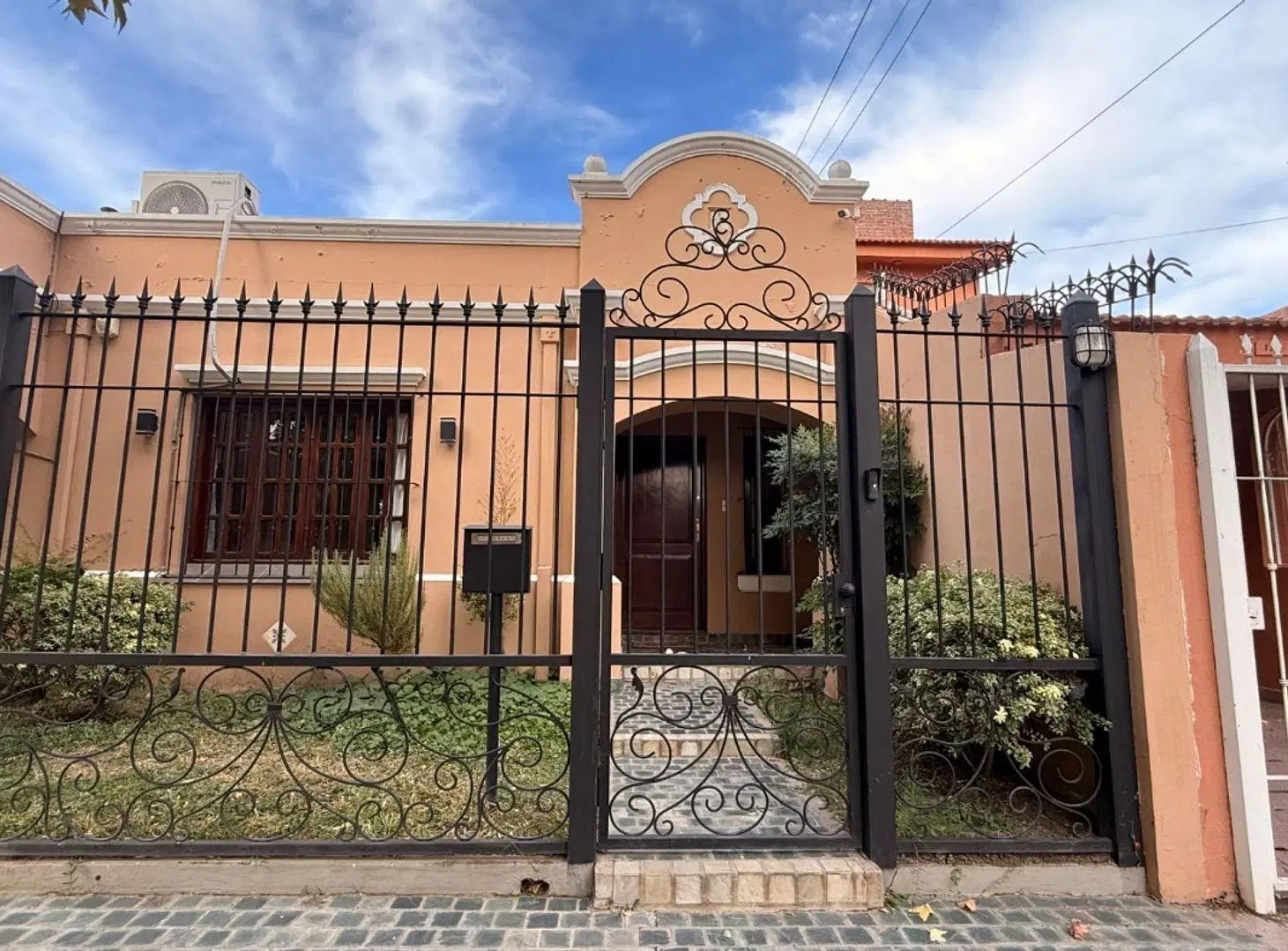 VENTA CASA TRES CERRITOS 4 DORMITORIOS EN SUITE 2