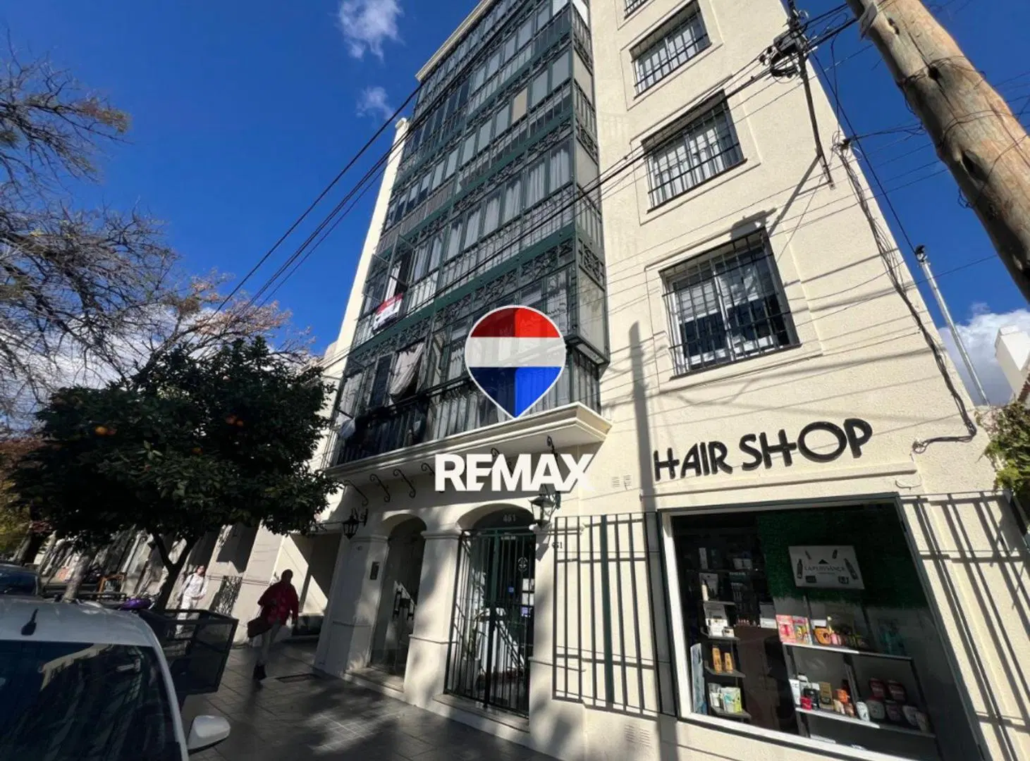 VENTA DPTO 2 DORMITORIOS CON COCHERA ZONA CENTRO 2