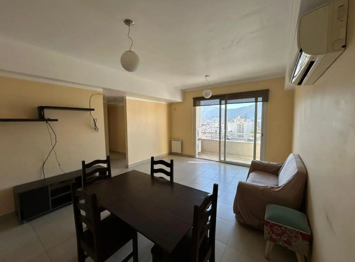 VENTA DEPARTAMENTO 3 AMBIENTES 2 BAÑOS MACROCENTRO 5