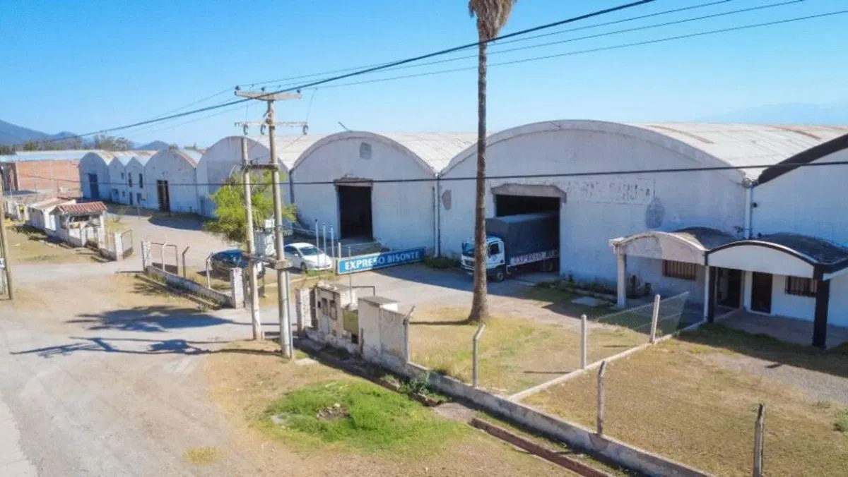 ALQUILER GALPÓN PARQUE INDUSTRIAL OPCIONALES EXTRA 2