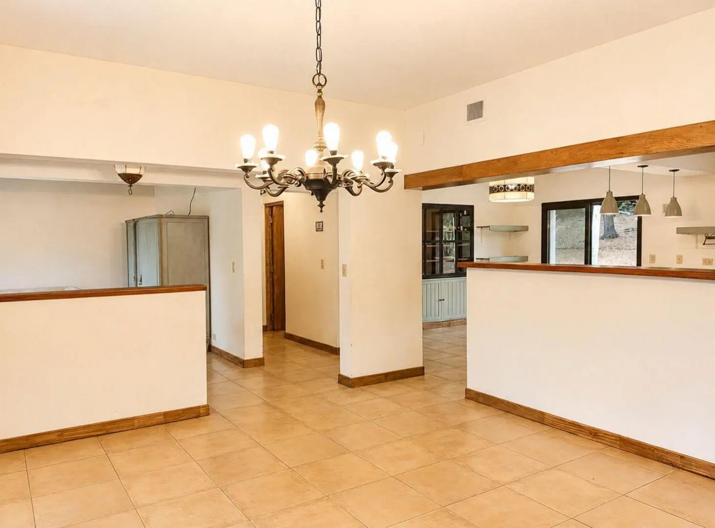VENTA CASA SAN LORENZO CHICO PILETA CLIMATIZADA 5