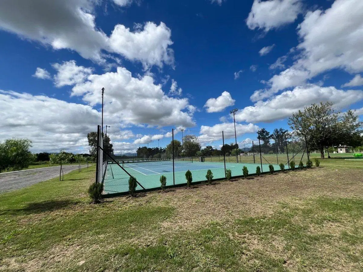 TERRENO EN VENTA EN LA ARBOLADA - CIRCUNV OESTE 5