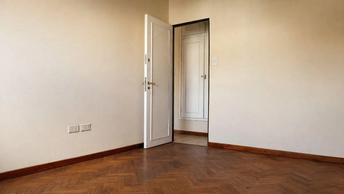 VENTA DEPARTAMENTO MICROCENTRO 4 DORM CON COCHERAS 3