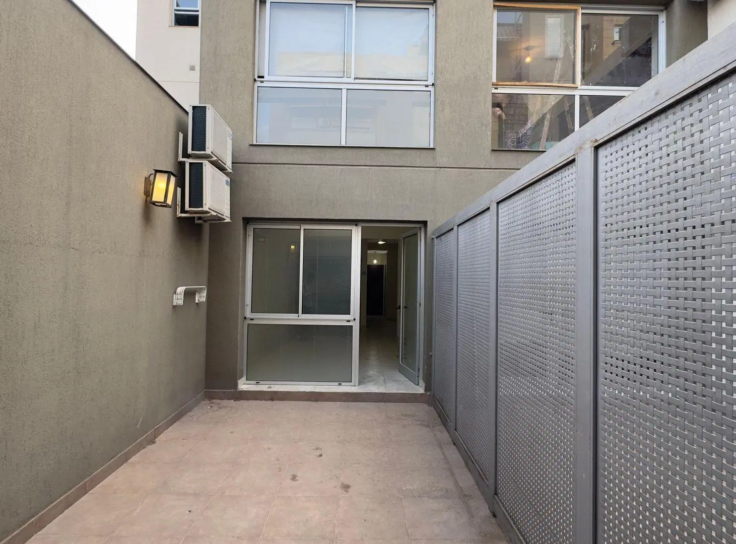 VENTA DE MONOAMBIENTE CON COCHERA ZONA CENTRO 5