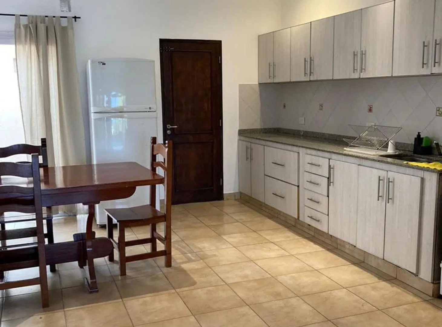 VENTA DUPLEX EXCELENTE UBICACION GRAND BOURG 5