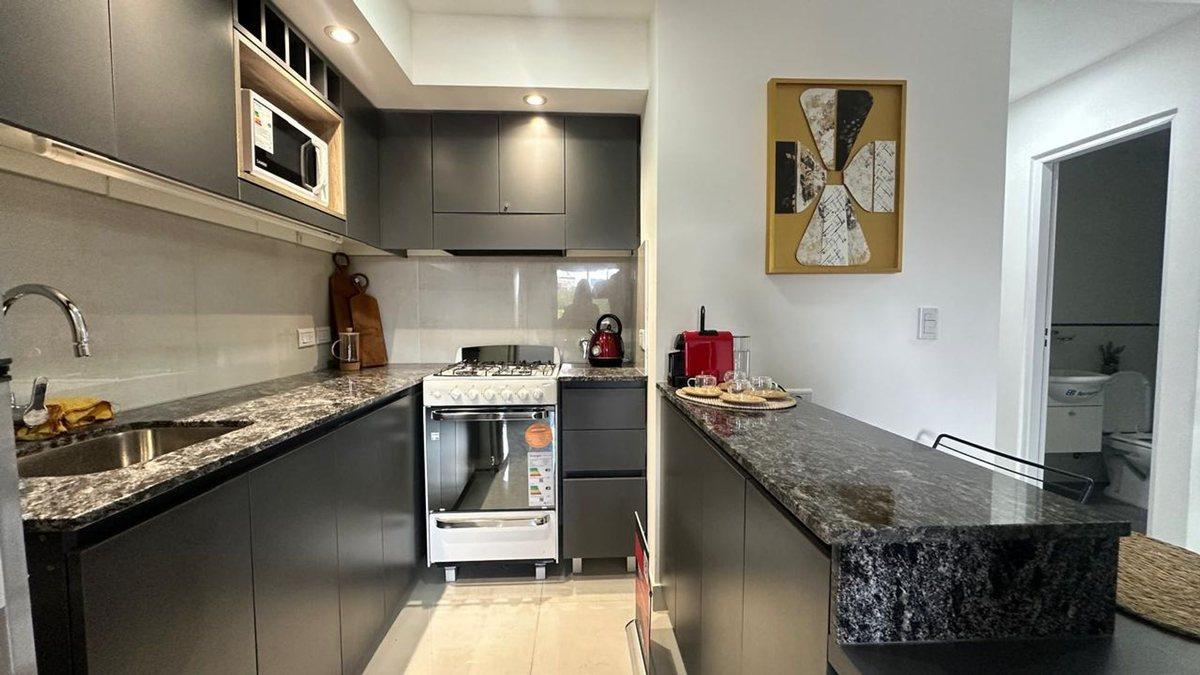 Foto de DPTO. 1 DORM. EN VENTA. MACROCENTRO. C/DEAN FUNES, imagen 5