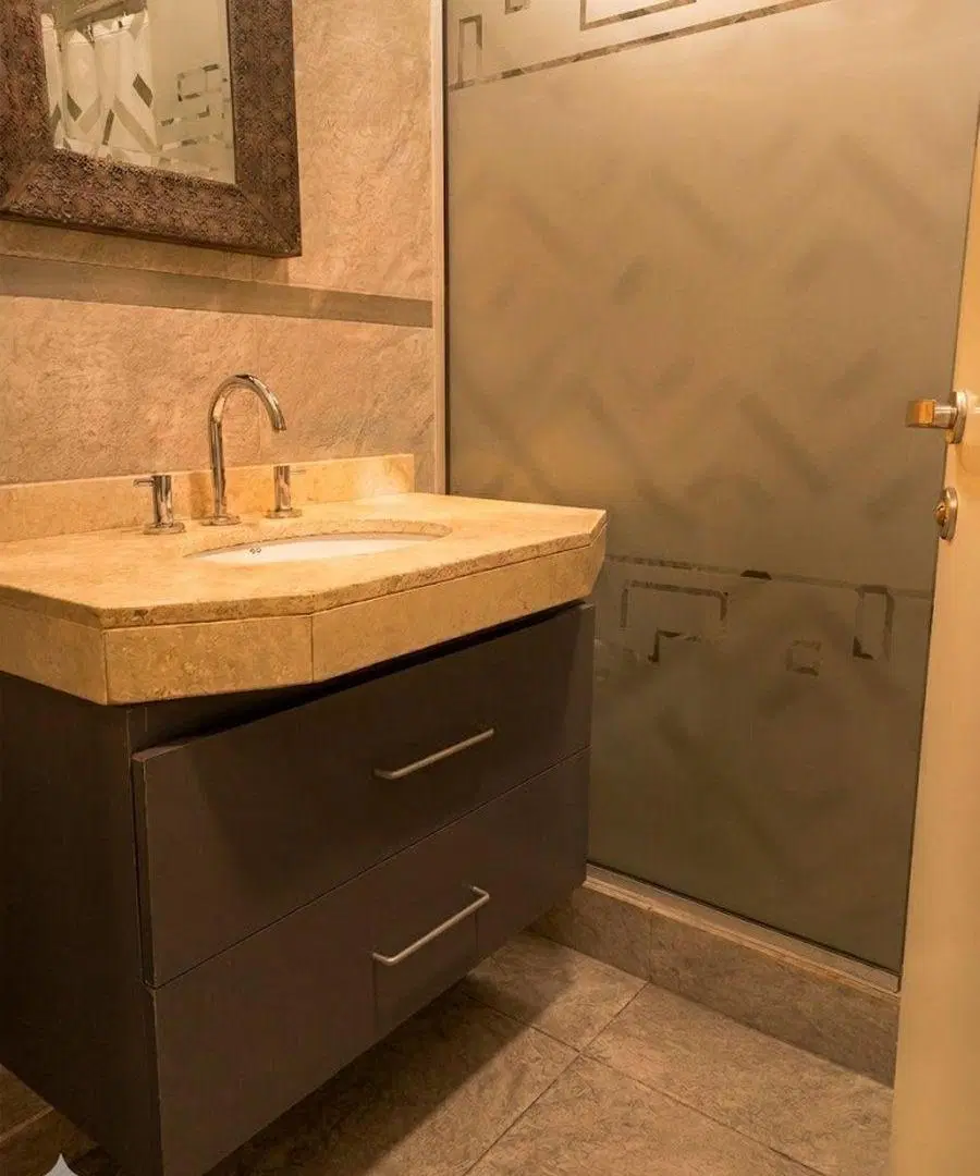 DEPARTAMENTO EN VENTA MACROCENTRO PISCINA 8