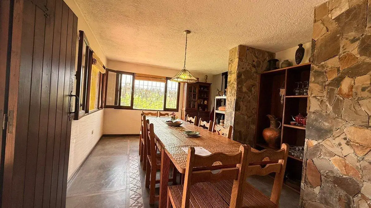 VENTA CASA LA MERCED CHICA 100 mts de RUTA 51 4