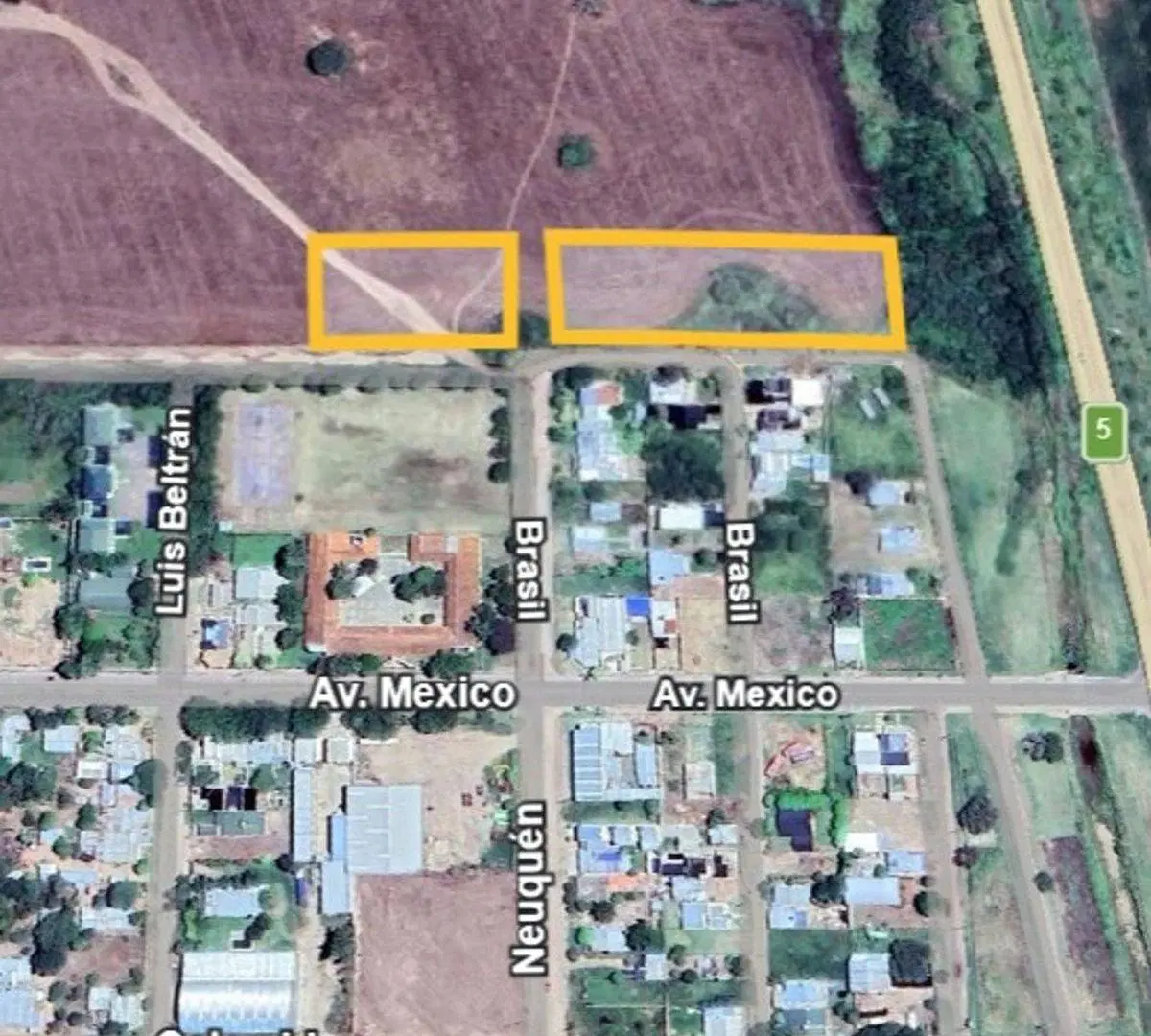 VENTA LOTE LAS LAJITAS SOBRE RP5 5