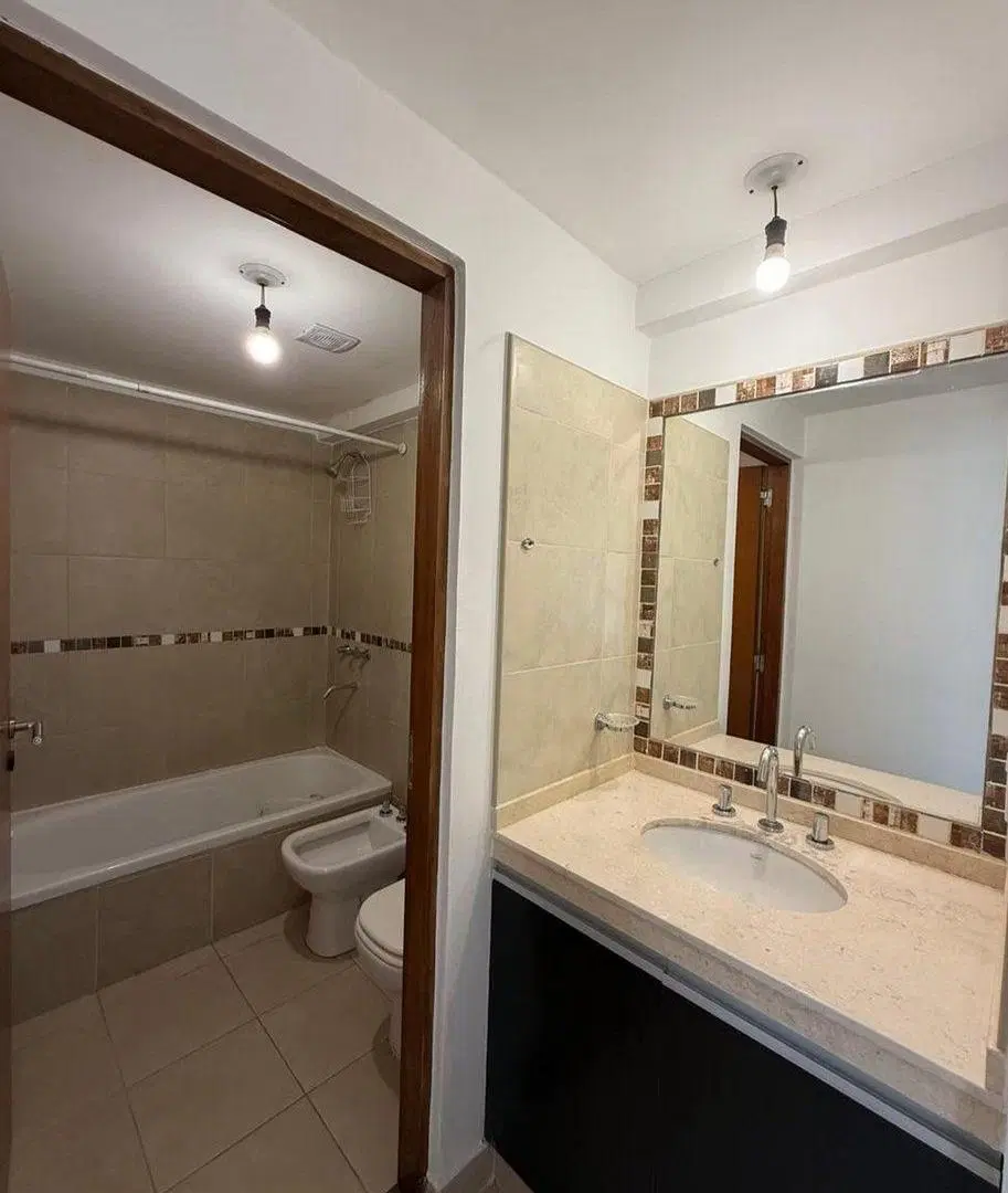 VENTA DEPARTAMENTO ZONA MACROCENTRO 1 DORM BALCÓN 2