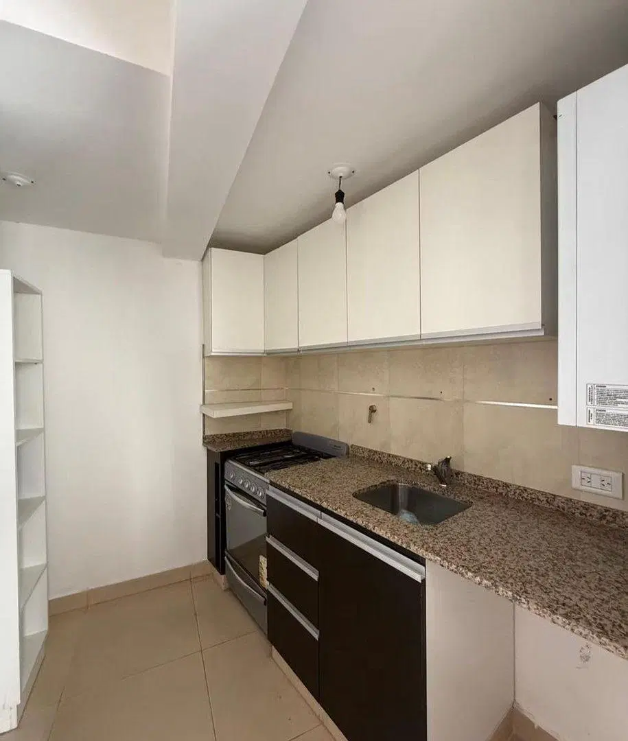 VENTA DEPARTAMENTO ZONA MACROCENTRO 1 DORM BALCÓN 5