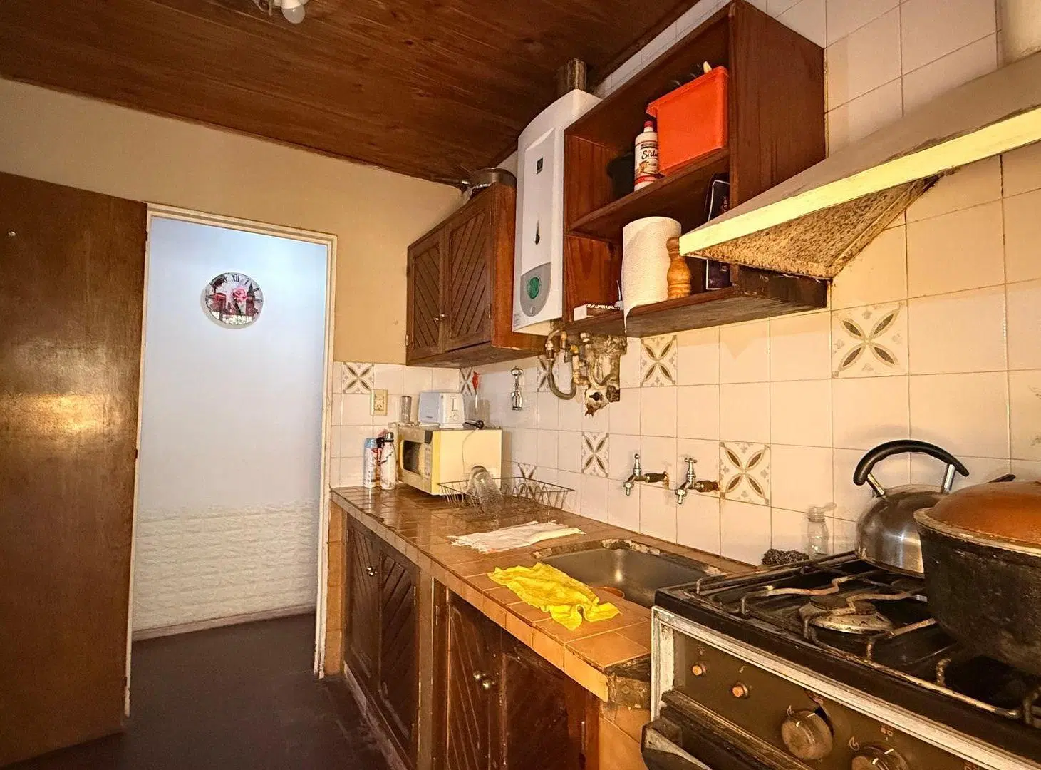 CASA BARRIO BANCARIO 3 HABITACIONES 8