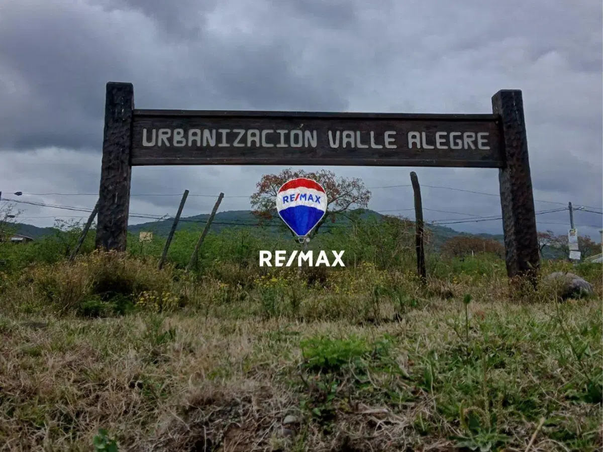 VENTA DE TERRENO EN LOTEO VALLE ALEGRE - 979 M2 5