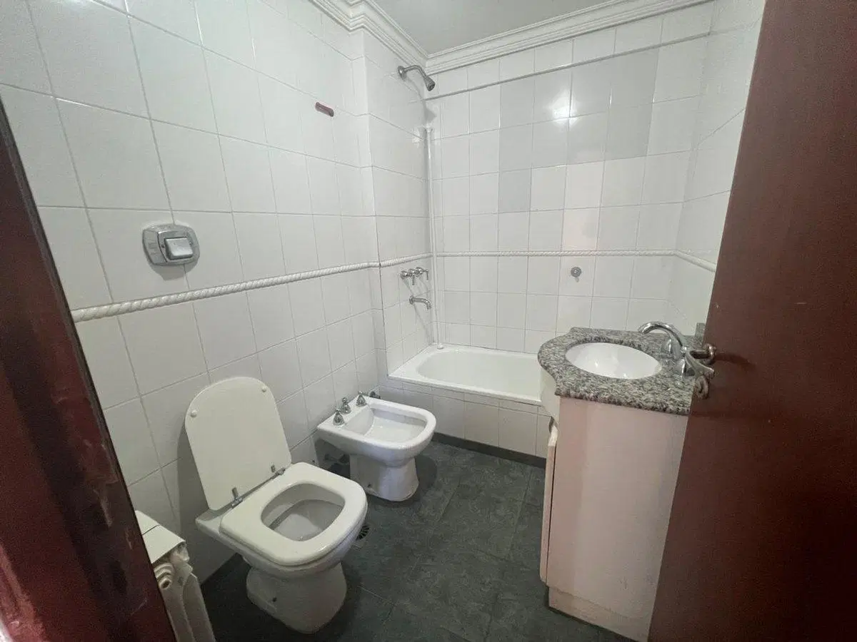 VENTA DEPTO ZONA CENTRO 2 DORM COCHERA Y BALCÓN 8